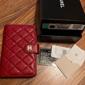 Chanel L-Zip Wallet